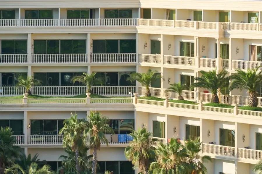 Lucas House 2 - Seabreeze Apartment