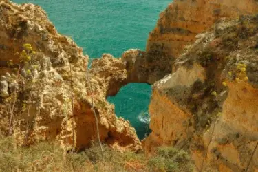 Lagos, Algarve: Guia Completo das Praias e O Que Fazer em 2026