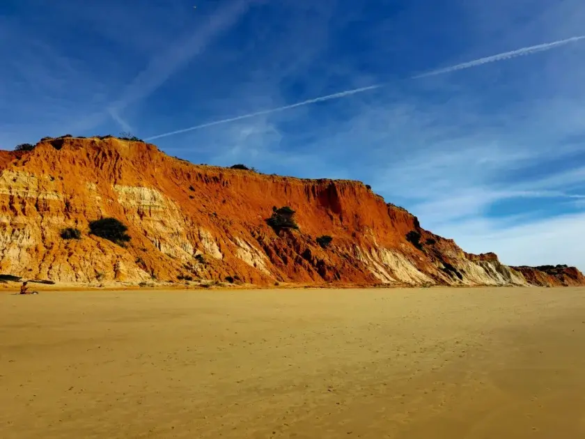 Beach Swimming Bans in Portugal 2026: Current List and Causes