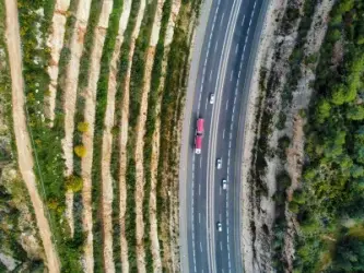 Trânsito para as Praias em Portugal 2026: Horas de Pico e Como Fugir às Filas