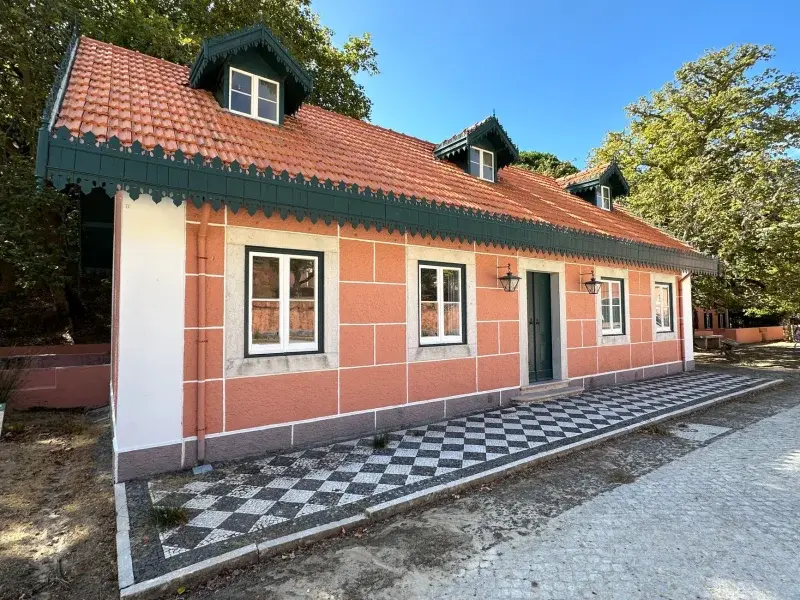 Azenhas do Mar Valley House