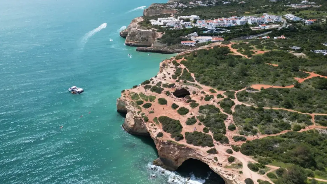 Eclipse Solar de 12 de Agosto de 2026: as Melhores Praias em Portugal para Ver o Fenómeno